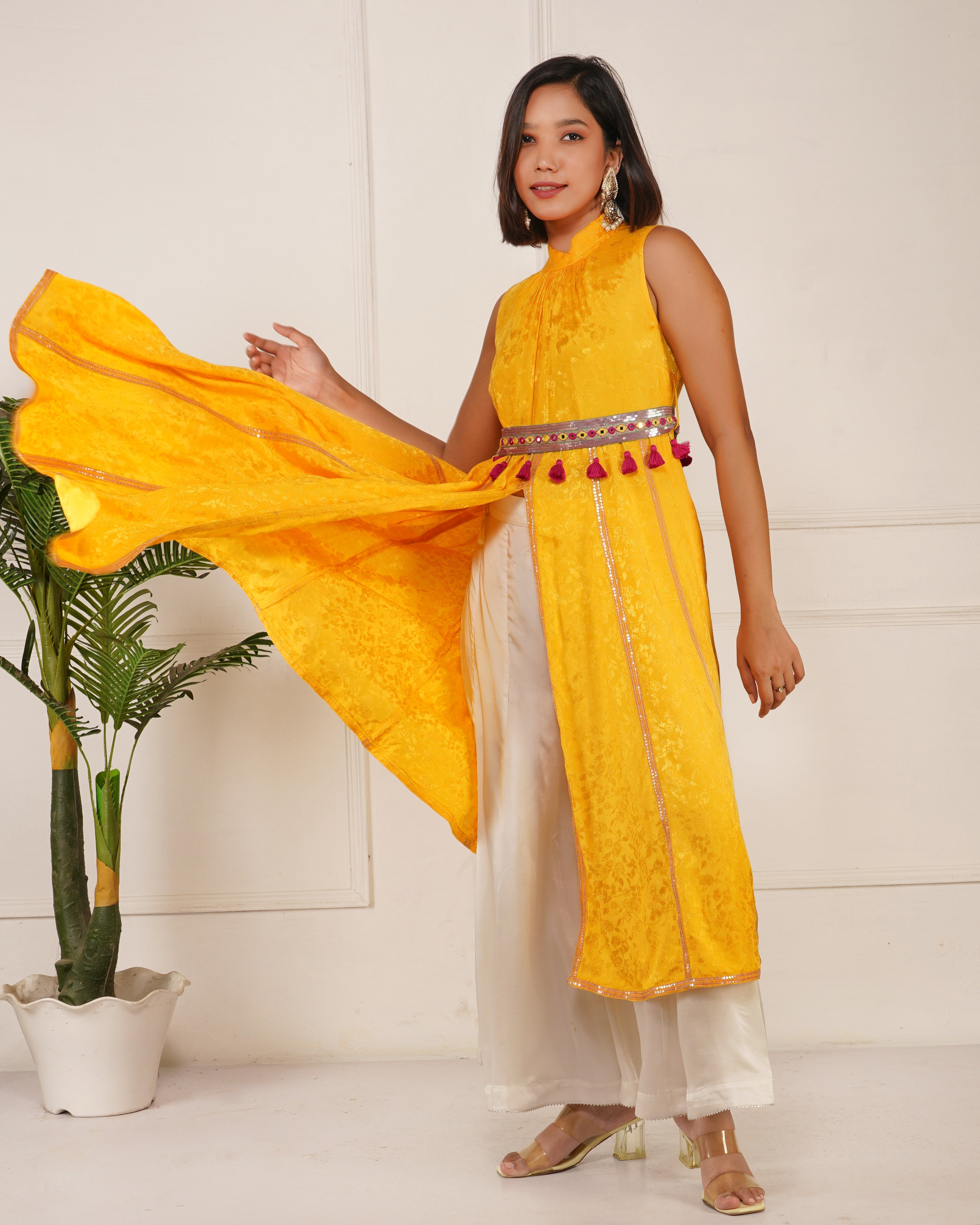 Gerua Ethnic Kurta Set | Buy Gerua Kurtas Sets Online